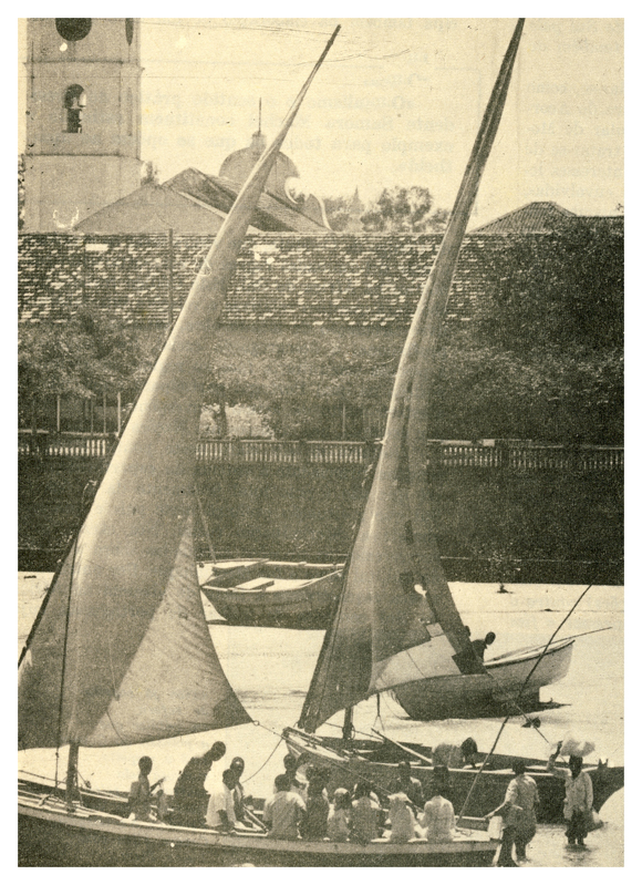 Fishing boats at Inhambane