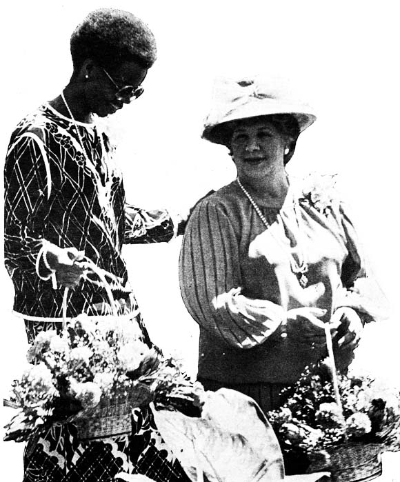 Graça Machel and Elise Botha at Nkomati